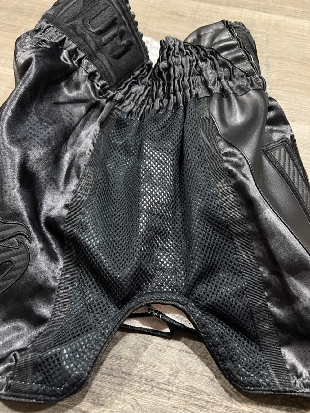 Venum shorts size XS - Picture 6 of 10